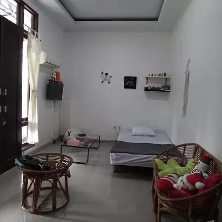Neny'S Homestay Saba Exterior foto