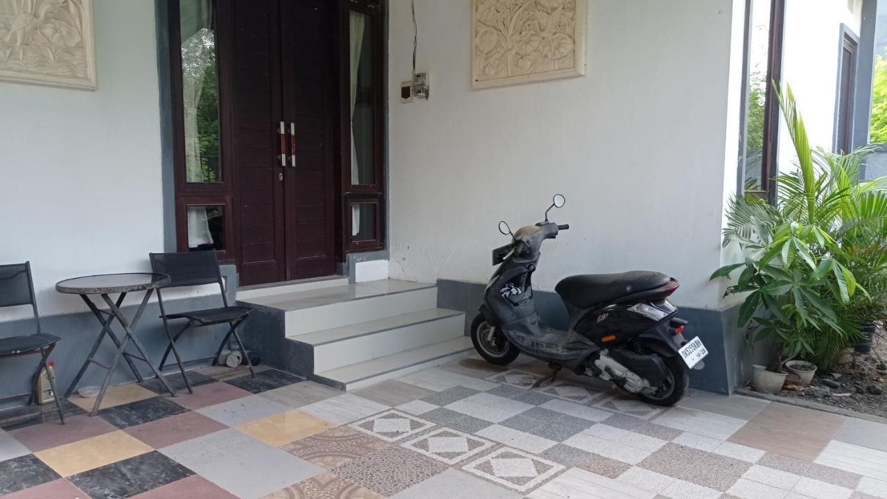 Privatunterkunft Neny's *