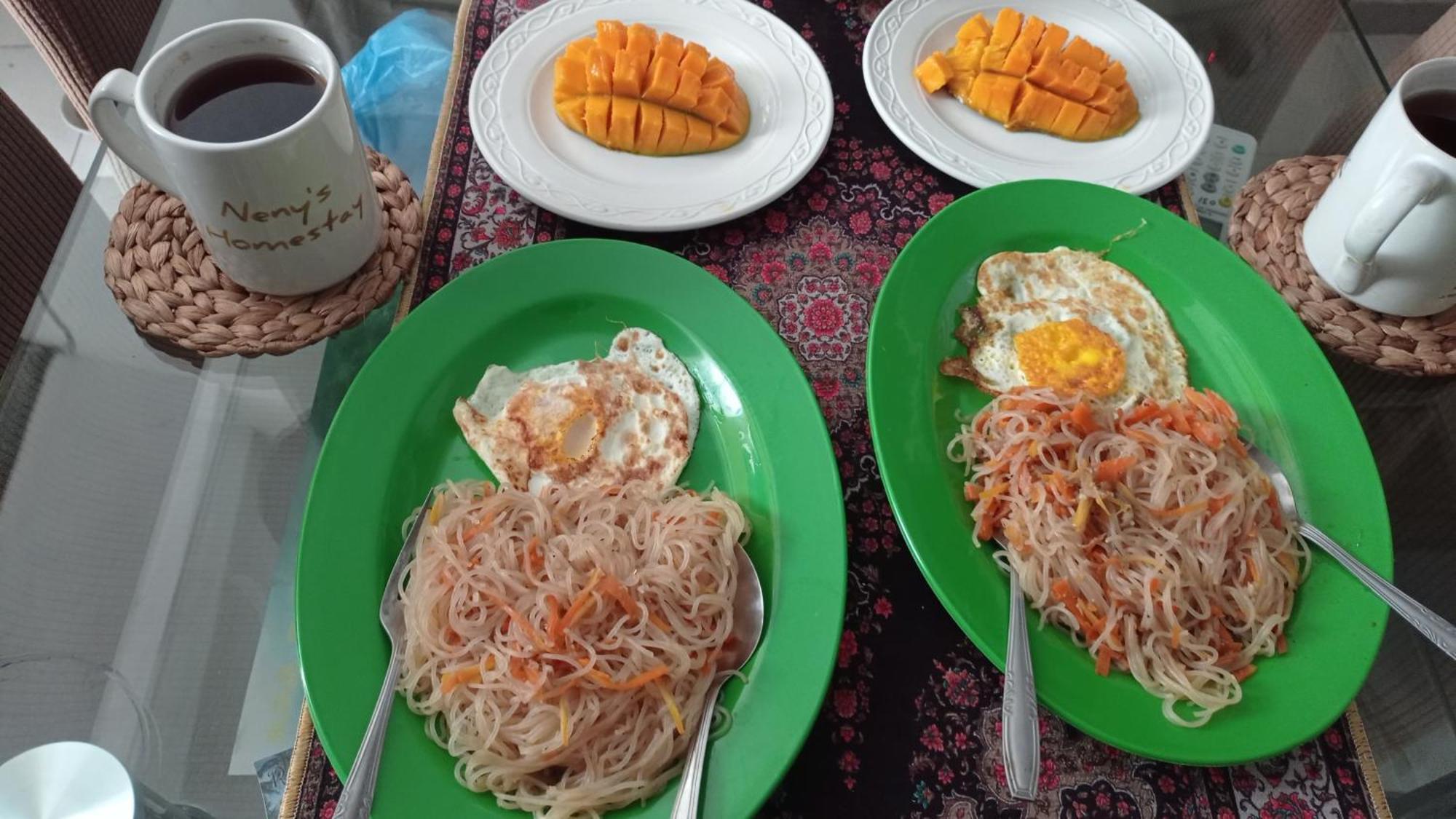 Homestay Neny's *